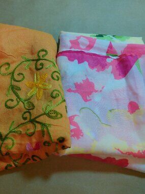 Jessica Simpson Two Womens Floral Scarf Wrap Lightweight Wrap